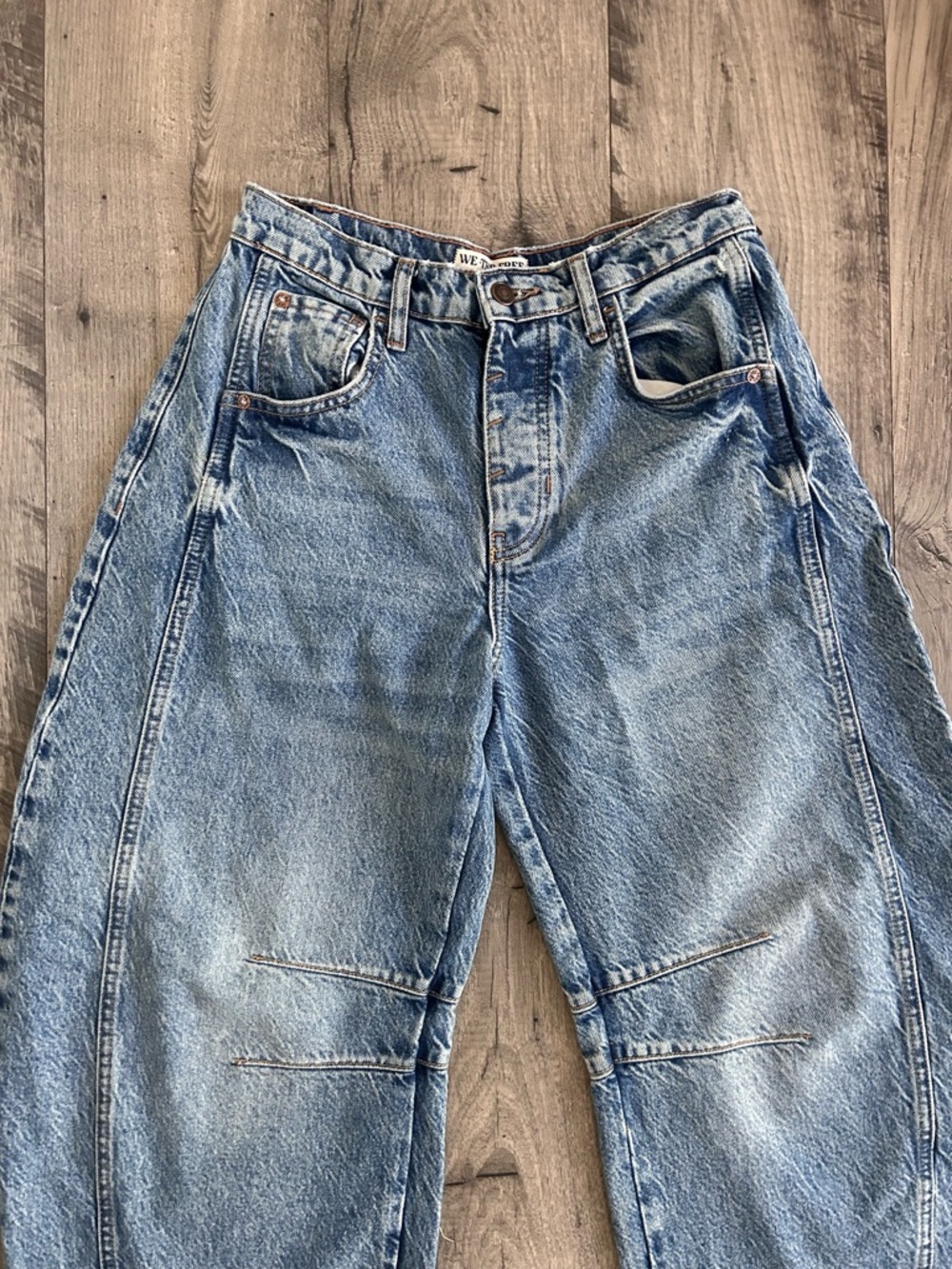 We The Free Lucky You Mid Rise Barrel Blue Jeans Size 25 - Picture 4 of 10
